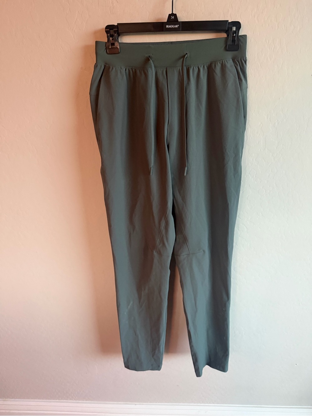Lululemon Sage Green Pants XS Travel Athletic